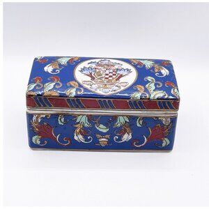 Vintage Neiman Marcus Macau Ceramic Trinket Box Heraldic Crest Blue Porcelain